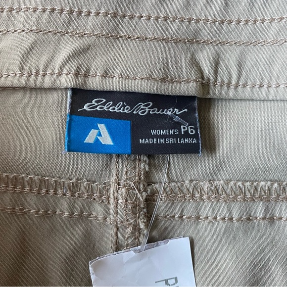 Eddie Bower - womans khaki pants - size 6 - Picture 4 of 7